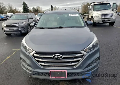 2018 Hyundai Tucson Sel z USA, uszkodzony, nr VIN KM8J3CA43JU670307